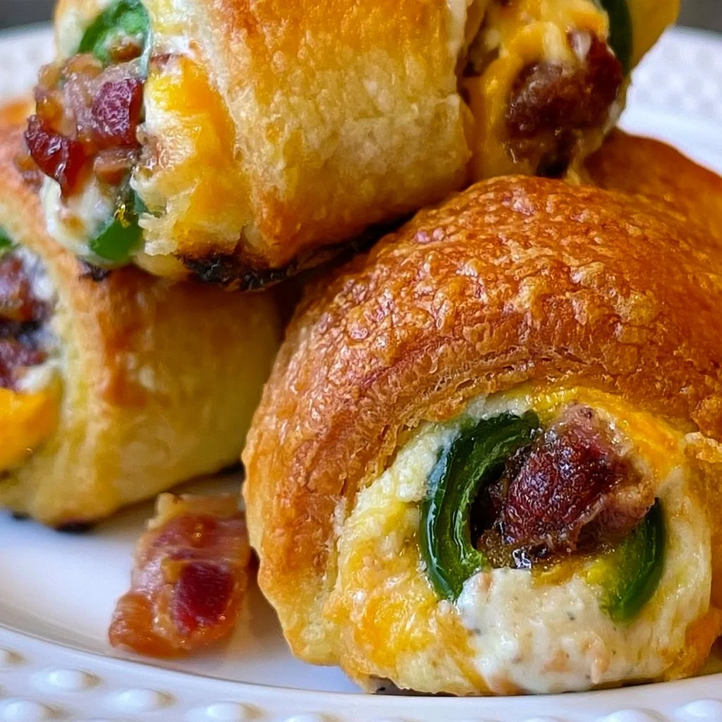 Jalapeño Popper Pigs in a Blanket